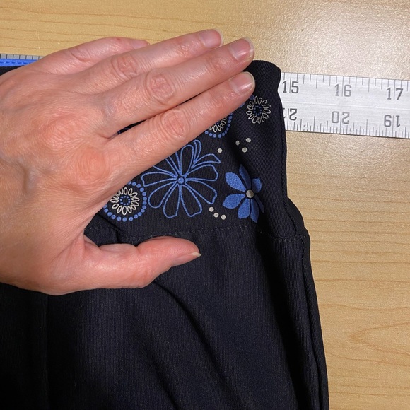 Y2K 2 Pc Be Inspired Tank Top & Yoga Capri Pants Set Floral Blue Black M - Picture 7 of 10